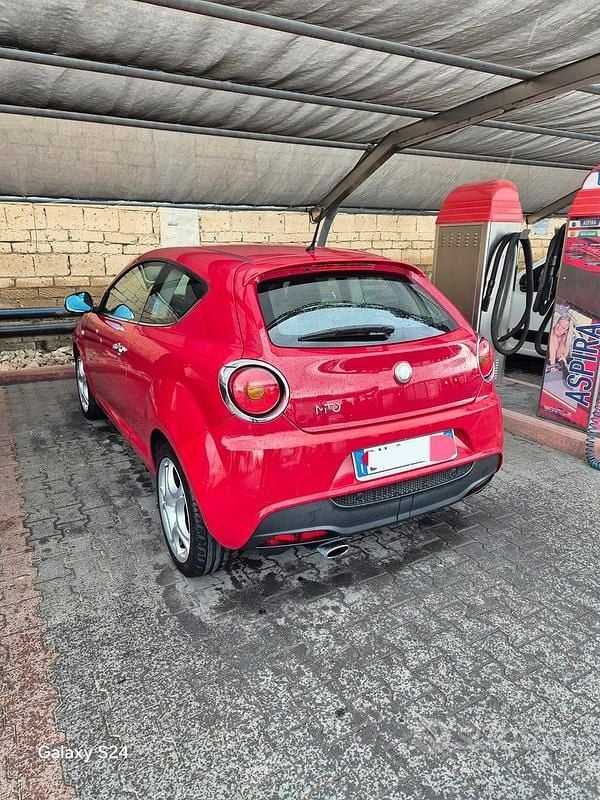 Usata Alfa Romeo MiTo 120 CV (88 kW) 2009 Rosso Utilitaria