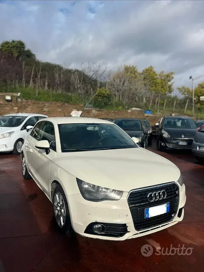 Usata Audi A1 Ambition 86 CV (63 kW) 2011 Bianco Utilitaria