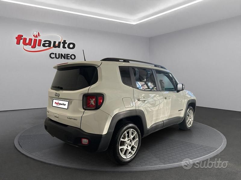Usado Jeep Renegade Limited 140 CV (102 kW) 2019 Blanco SUV
