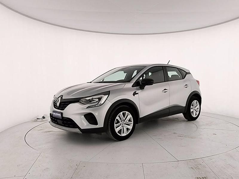 Usata Renault Captur Techno 101 CV (74 kW) 2023 Grigio SUV