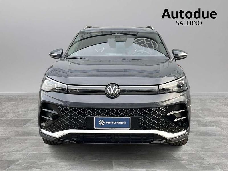 Nuova VW Tiguan R-line 150 CV (110 kW) 2026 Dolphin grey metallizzato SUV