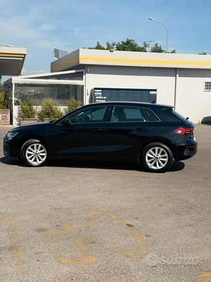 Gebraucht Audi A3 S-Line 116 PS (85 kW) 2022 Schwarz Limousine