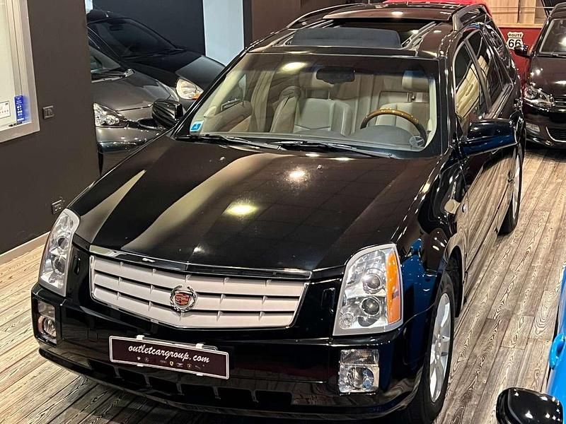 Nero Usata 2010 Cadillac SRX SUV | 9990 € - Immagine 1/4