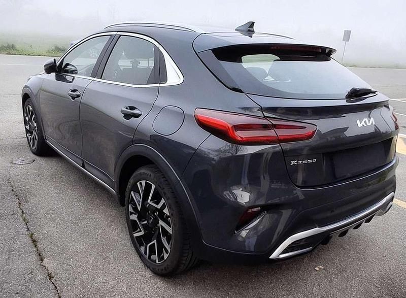 Usata Kia XCeed 136 CV (100 kW) 2023 Nero SUV