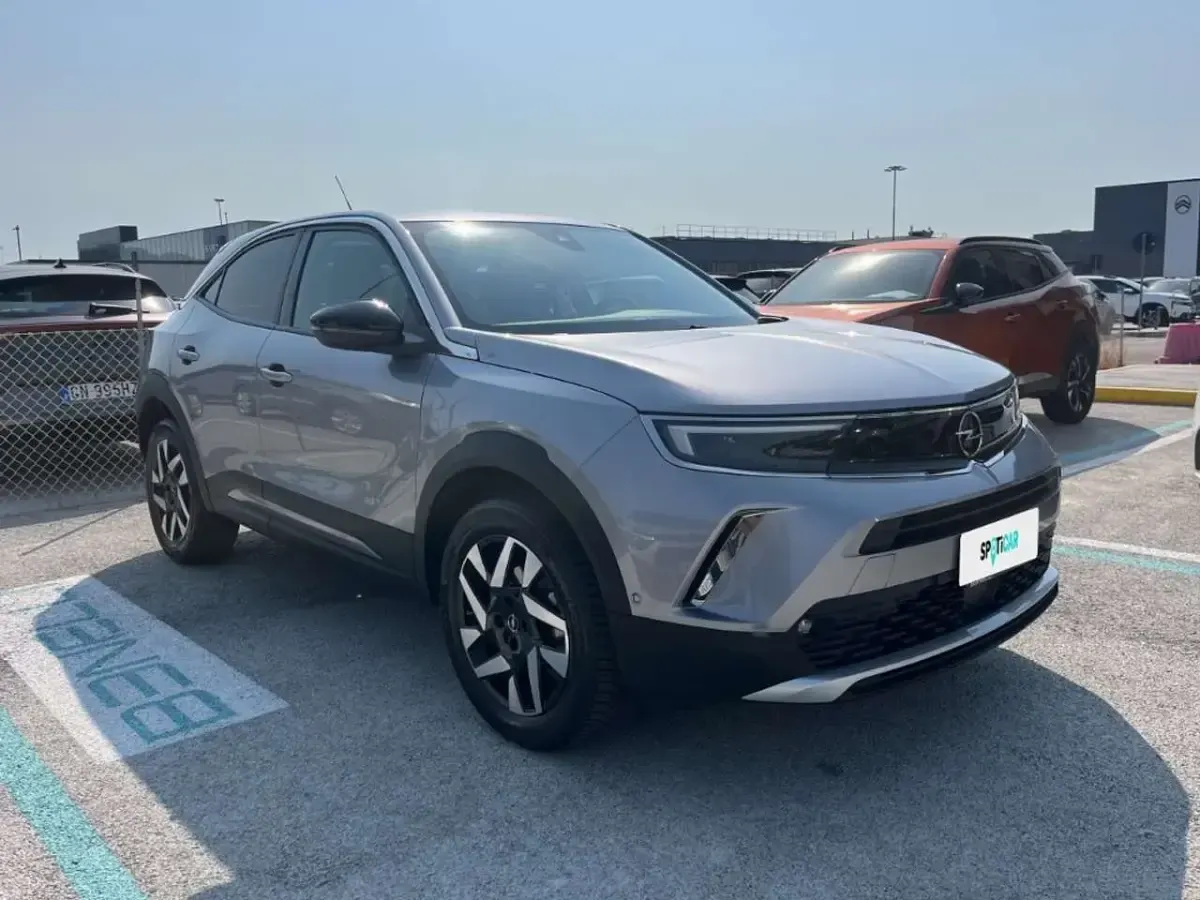 Usata Opel Mokka Elegance 101 CV (74 kW) 2023 Bianco SUV