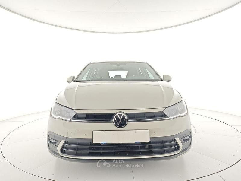 Usata VW Polo Life 95 CV (69 kW) 2023 Beige Utilitaria