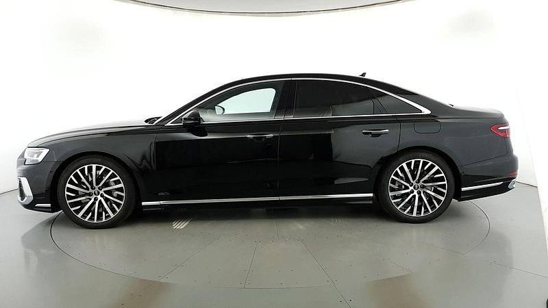 Usata Audi A8 Ambiente 340 CV (250 kW) 2024 Nero mito metallizzato Berlina