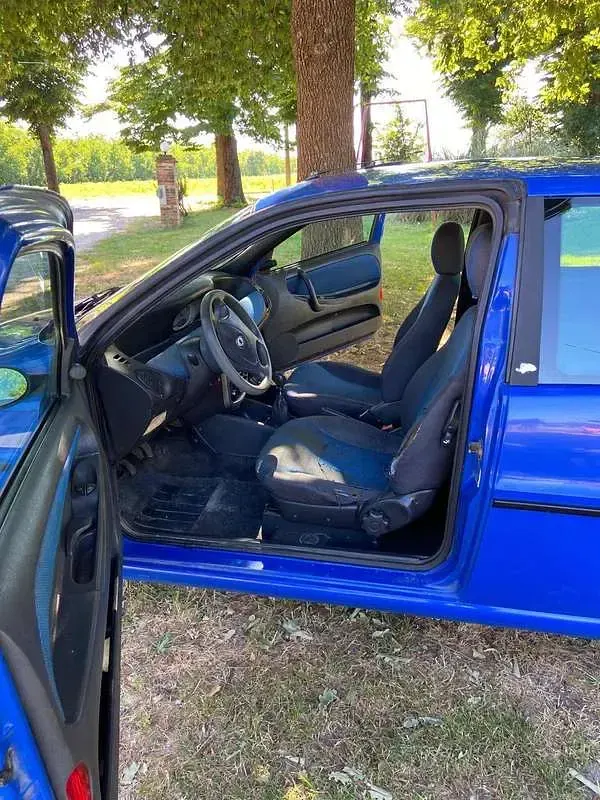 Usata Lancia Ypsilon 54 CV (39 kW) 2000 Blu/azzurro Utilitaria