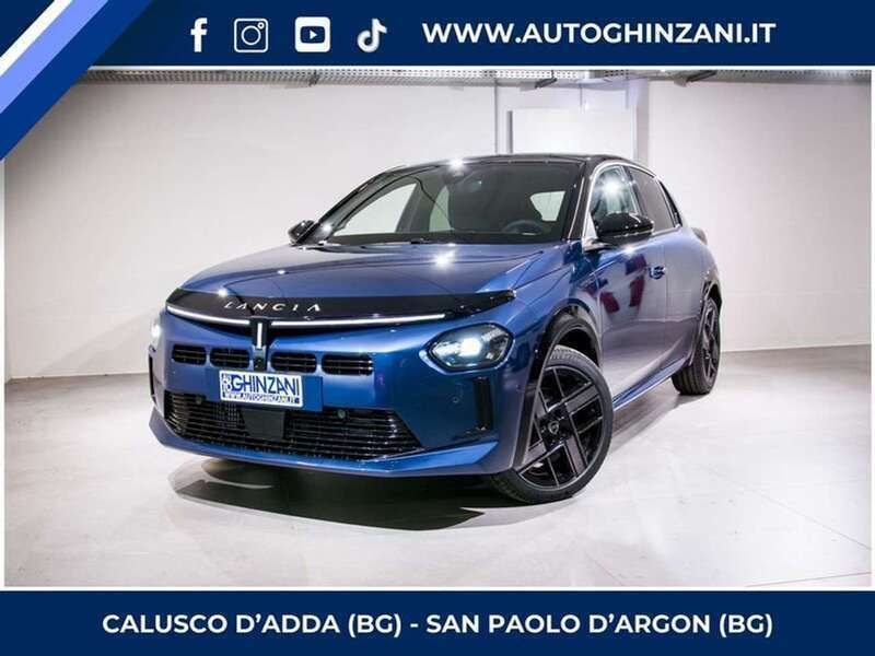 Usata Lancia Ypsilon 110 CV (80 kW) 2024 Blu Utilitaria