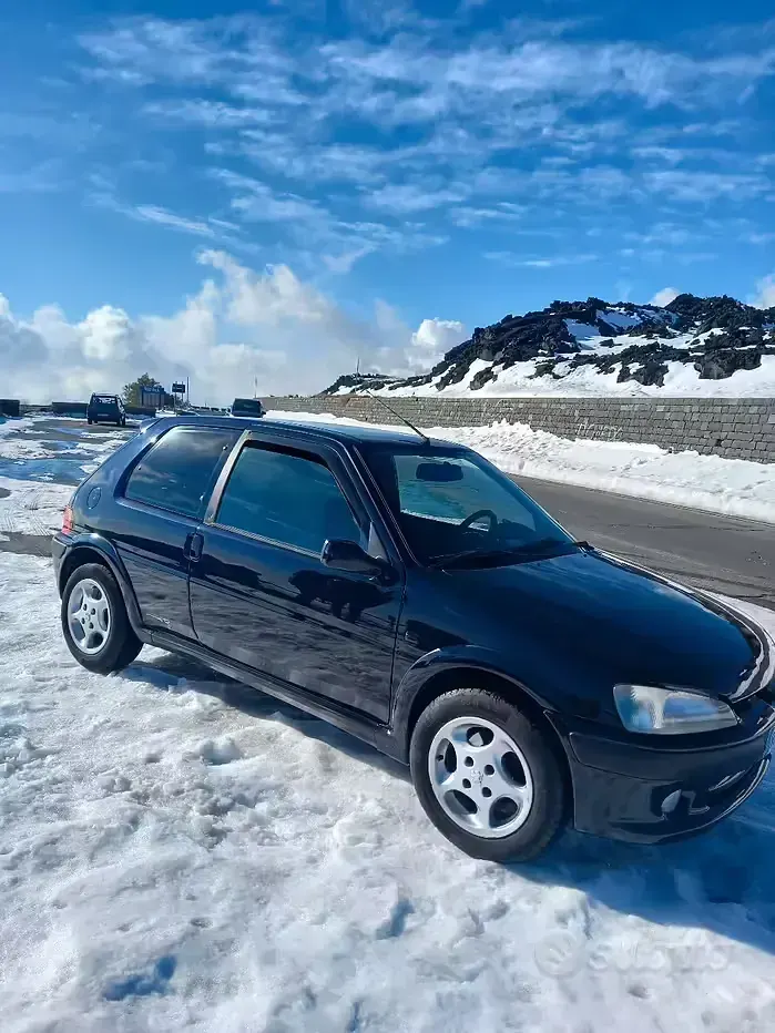 Usata Peugeot 106 Sport 75 CV (55 kW) 1999 Blu Utilitaria