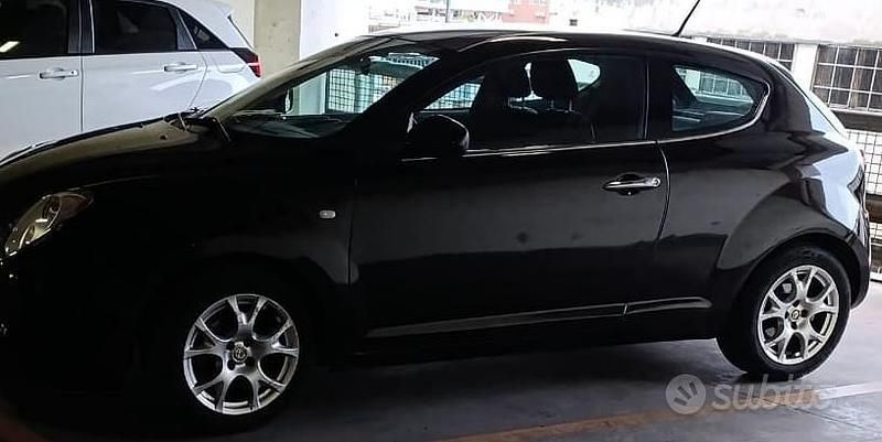 Usata Alfa Romeo MiTo 105 CV (77 kW) 2013 Nero Utilitaria