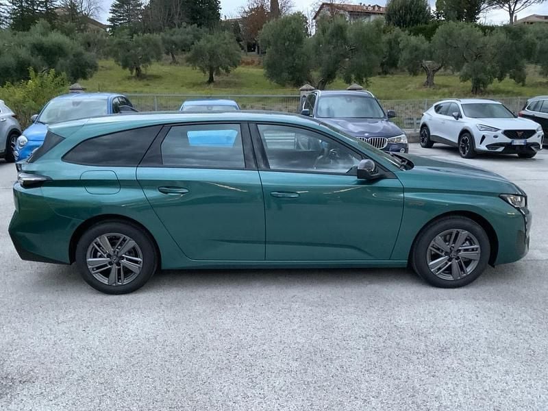 Nuova Peugeot 308 Style 131 CV (96 kW) 2025 Blu Station wagon