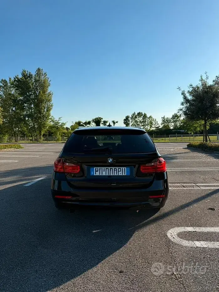 Usata BMW 318 Sport Line 143 CV (105 kW) 2013 Station wagon