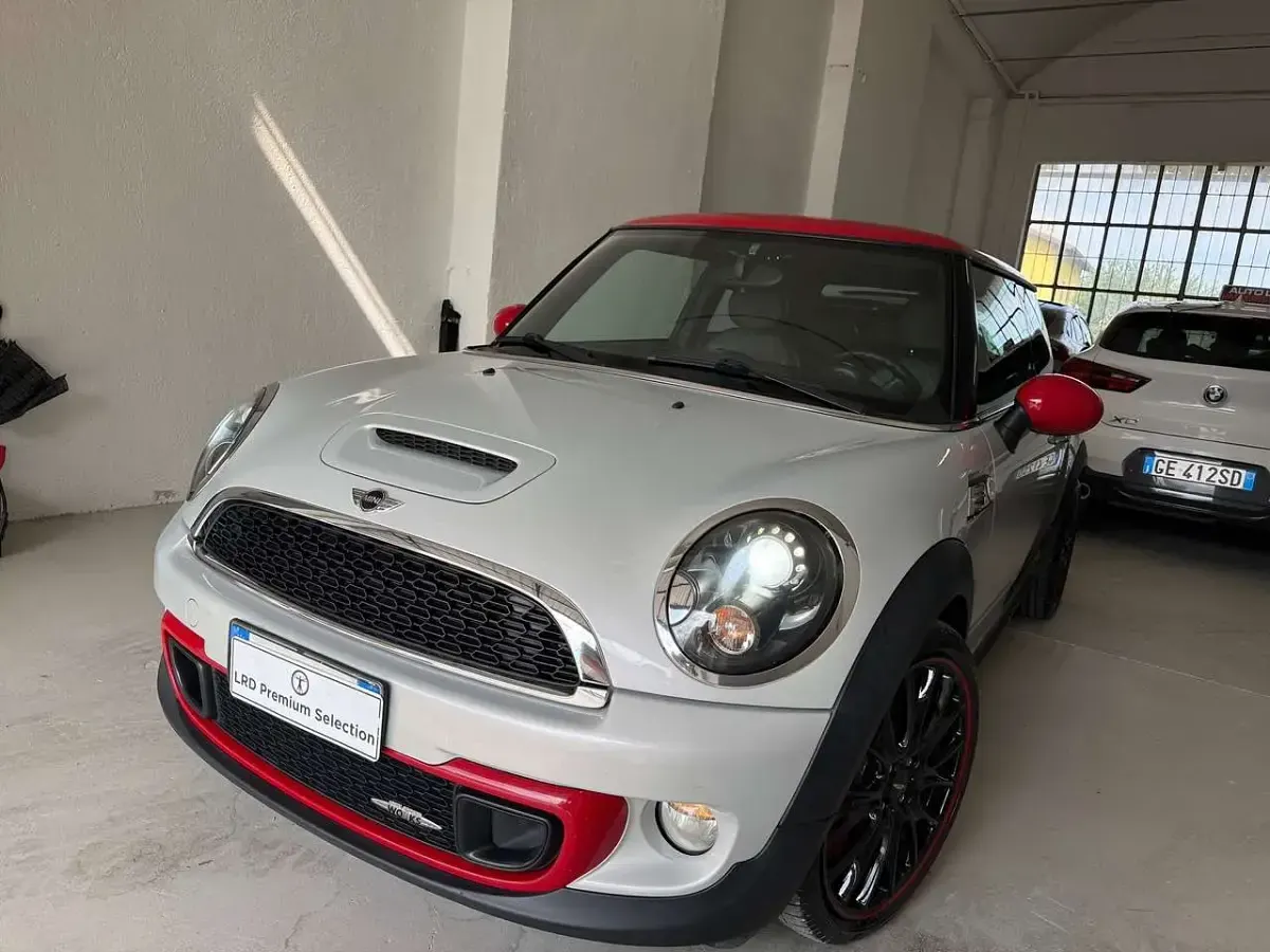 Usata Mini John Cooper Works 211 CV (155 kW) 2012 Argento Utilitaria