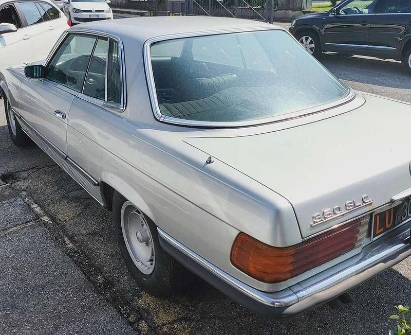 Usata Mercedes 350 200 CV (147 kW) 1975 Argento Coupé