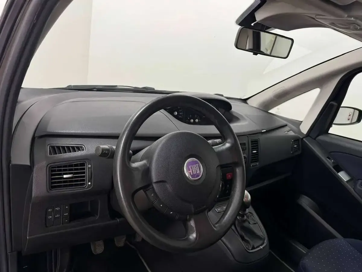 Usata Fiat Idea 80 CV (58 kW) 2008 Nero Monovolume