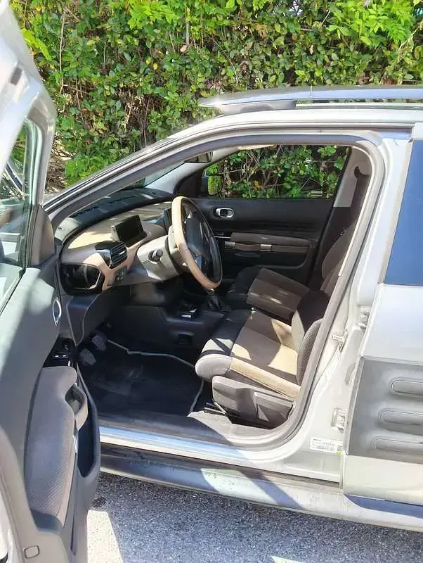 Usata Citroën C4 Shine 99 CV (72 kW) 2017 Argento SUV