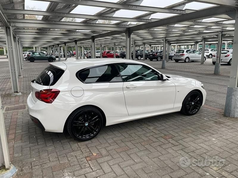 Usata BMW 118 M Sport 150 CV (110 kW) 2019 Bianco Utilitaria
