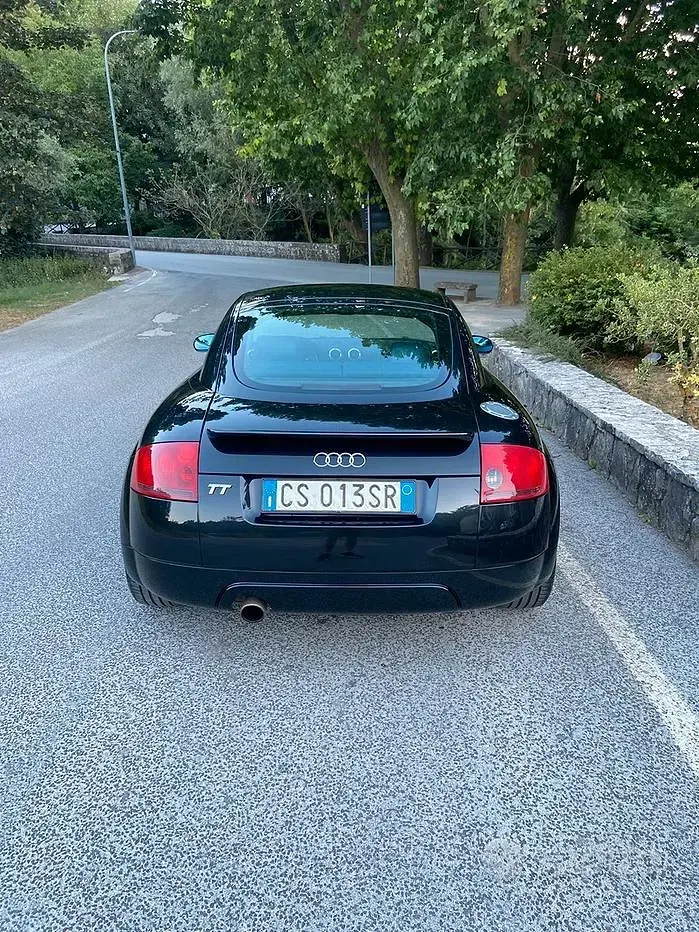 Usata Audi TT 150 CV (110 kW) 2004 Nero Coupé