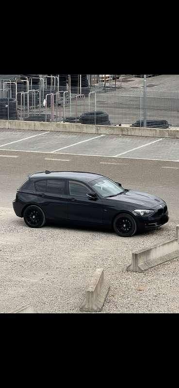 Usata BMW 120 Sport Line 184 CV (135 kW) 2012 Utilitaria