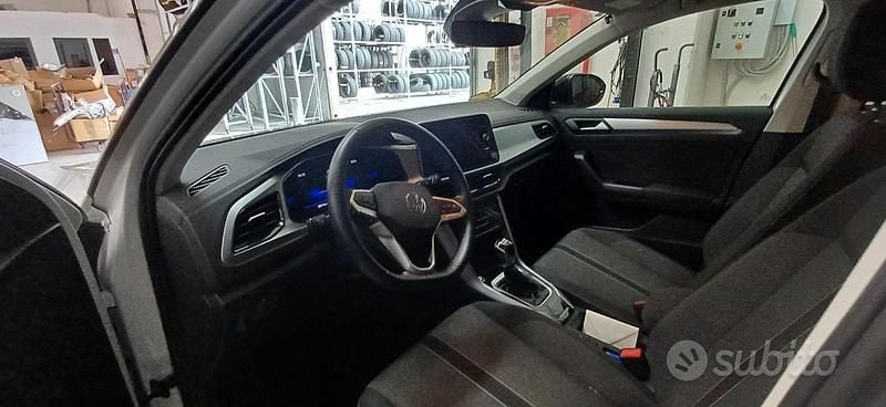 Usata VW T-Roc 116 CV (85 kW) 2024 SUV