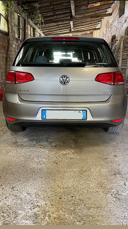 Usata VW Golf VII 90 CV (66 kW) 2015 Grigio Utilitaria