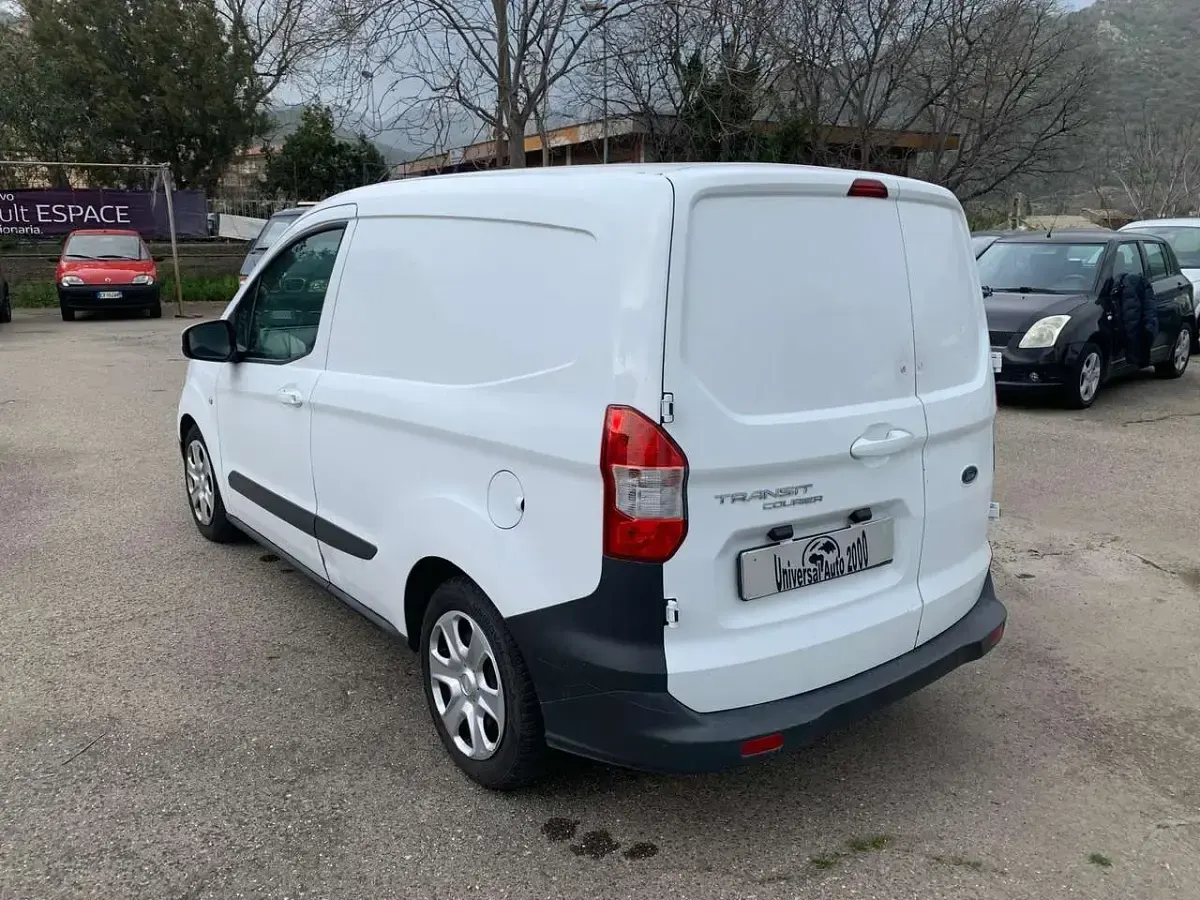 Usata Ford Transit 75 CV (55 kW) 2015 Bianco Furgone