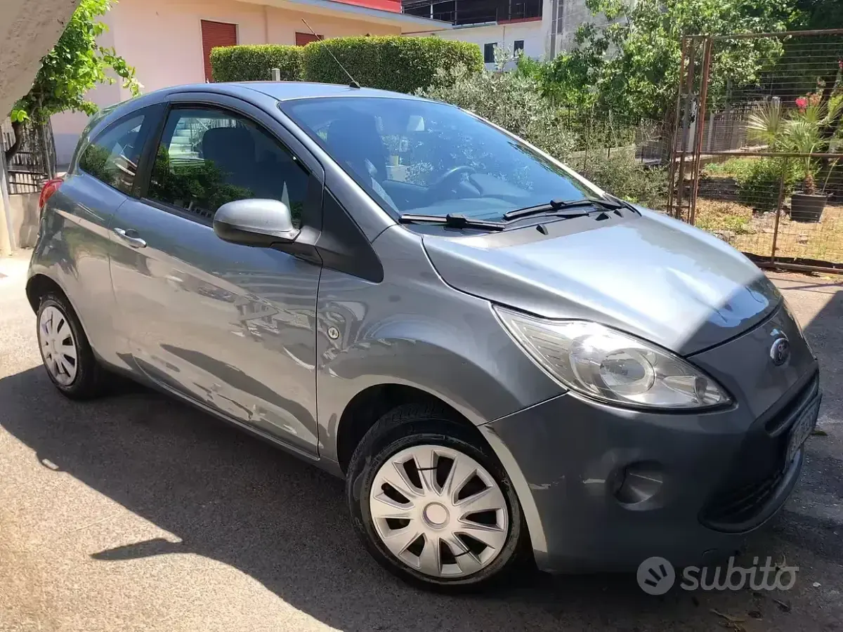 Usata Ford Ka 69 CV (50 kW) 2013 Grigio Utilitaria
