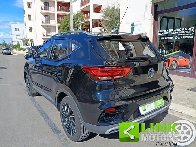 Usata MG ZS Comfort 106 CV (77 kW) 2023 Nero SUV