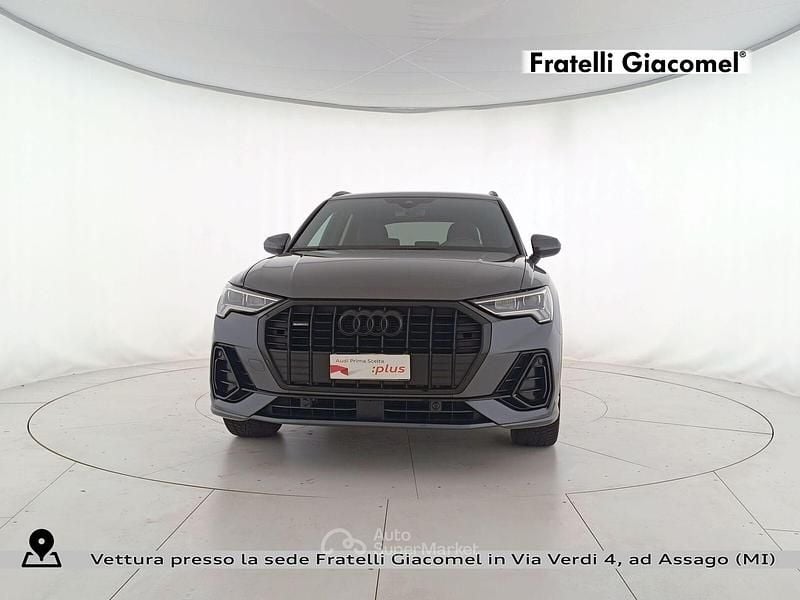 Usata Audi Q3 Sportback S-Line 150 CV (110 kW) 2022 Grigio daytona perlato SUV