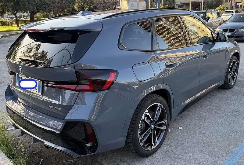 Usata BMW iX1 M Sport 230 kW (313 CV) 2023 Grigio SUV