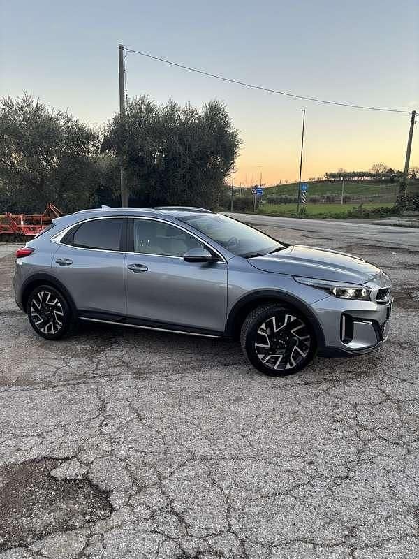 Usata Kia XCeed Style 117 CV (86 kW) 2024 Grigio SUV