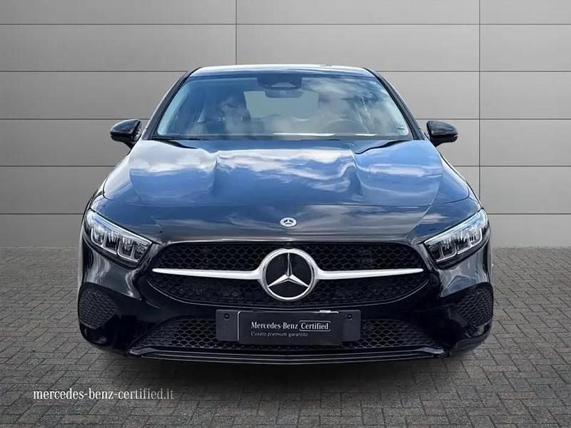 Occasion Mercedes A180 Advanced 116 ch (85 kW) 2025 Noir Berline