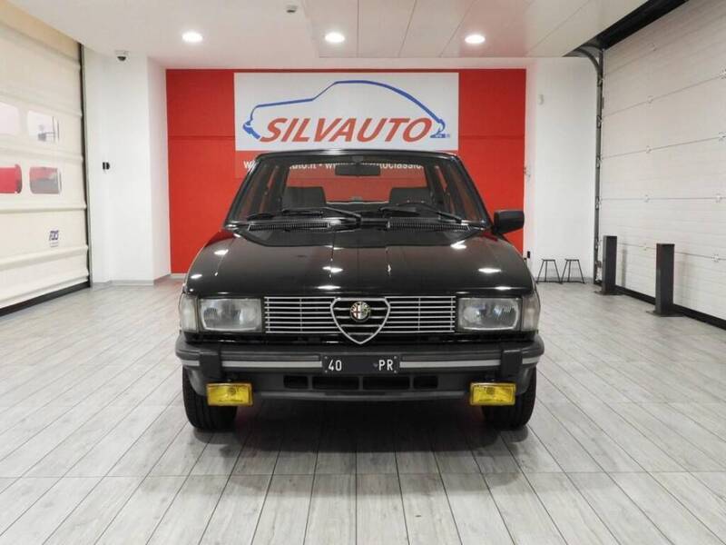 Usato 1983 Alfa Romeo Giulietta 2.0 Benzin 109 CV (12.800 €)