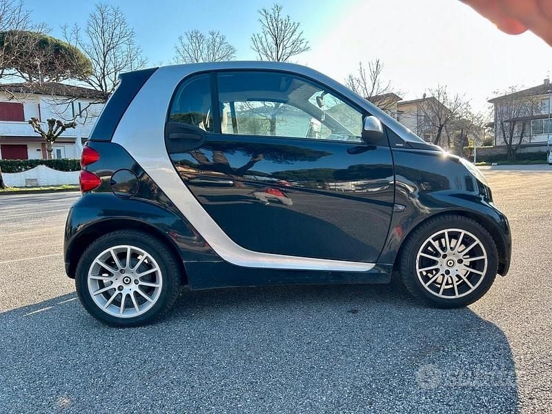Usata Smart ForTwo Coupé 2011 Nero Coupé