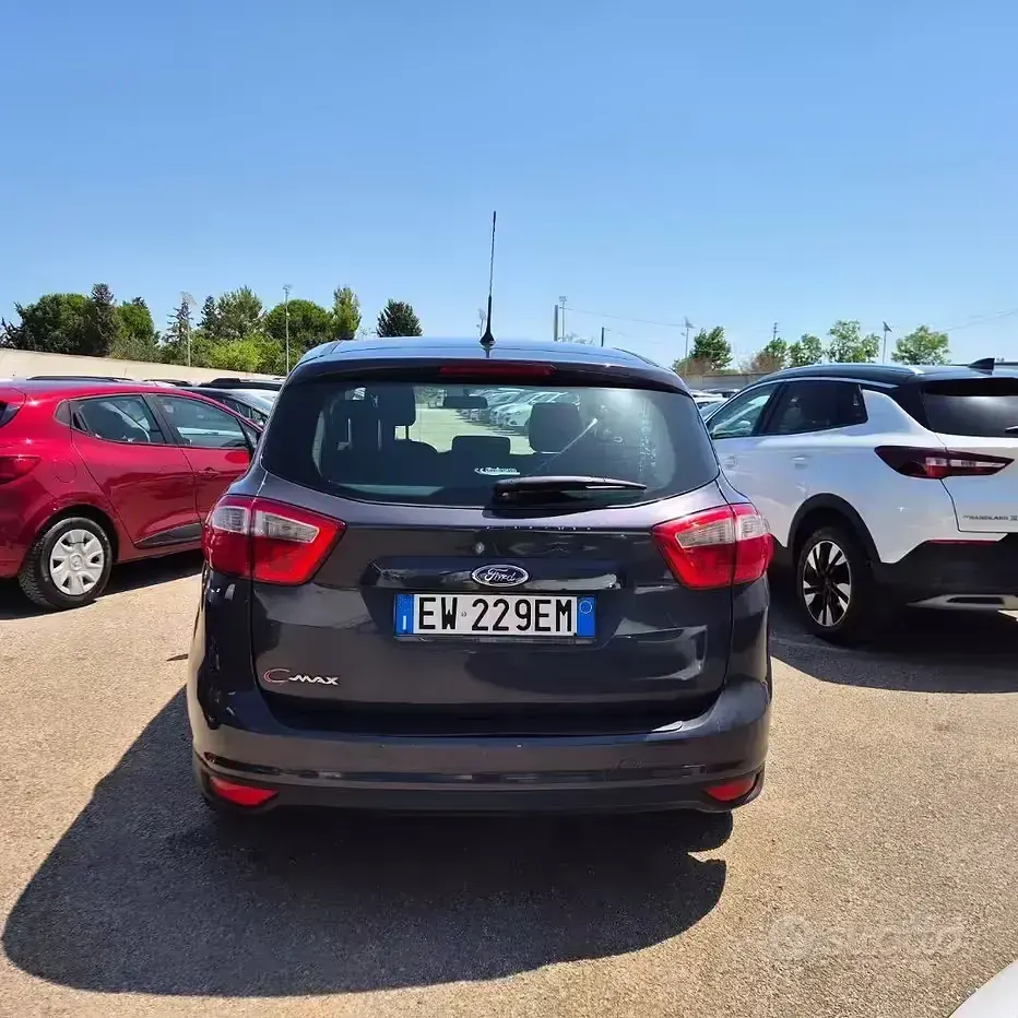 Usata Ford C-MAX Business Edition 116 CV (85 kW) 2014 Grigio Monovolume