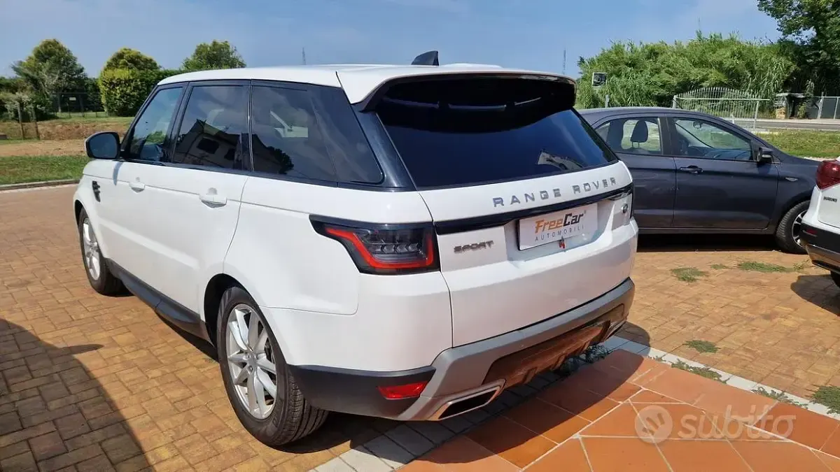 Usata Land Rover Range Rover Sport SE 249 CV (183 kW) 2020 Bianco SUV