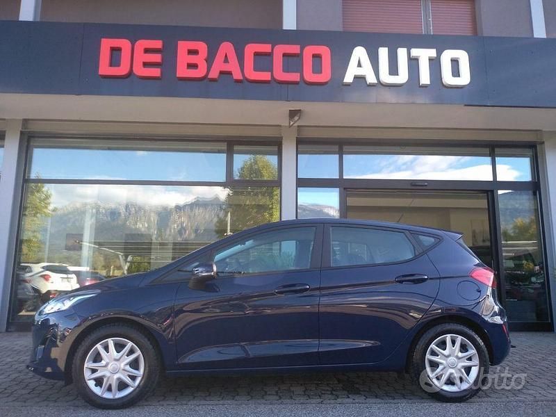 Usata Ford Fiesta 86 CV (63 kW) 2019 Blu Utilitaria