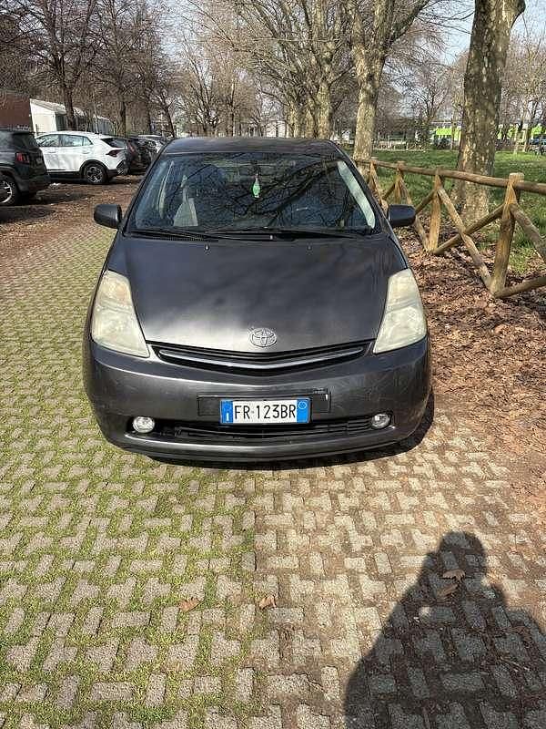 Usata Toyota Prius 77 CV (56 kW) 2009 Utilitaria