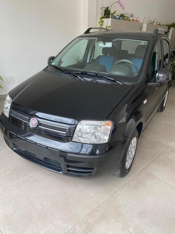 Usata Fiat Panda Emotion 69 CV (50 kW) 2010 Nero Utilitaria