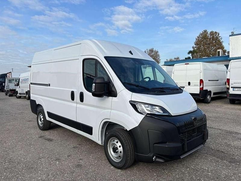 Nuova Peugeot Boxer 140 CV (102 kW) 2025 Bianco Furgone
