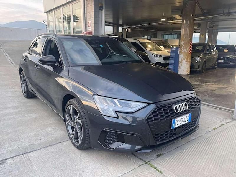 Usata Audi A3 S-Line 116 CV (85 kW) 2023 Grigio Berlina