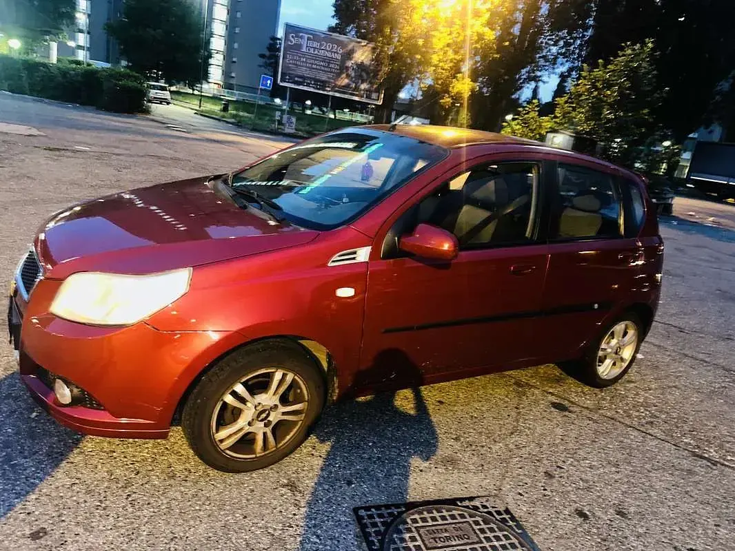Usata Chevrolet Aveo 84 CV (61 kW) 2009 Berlina