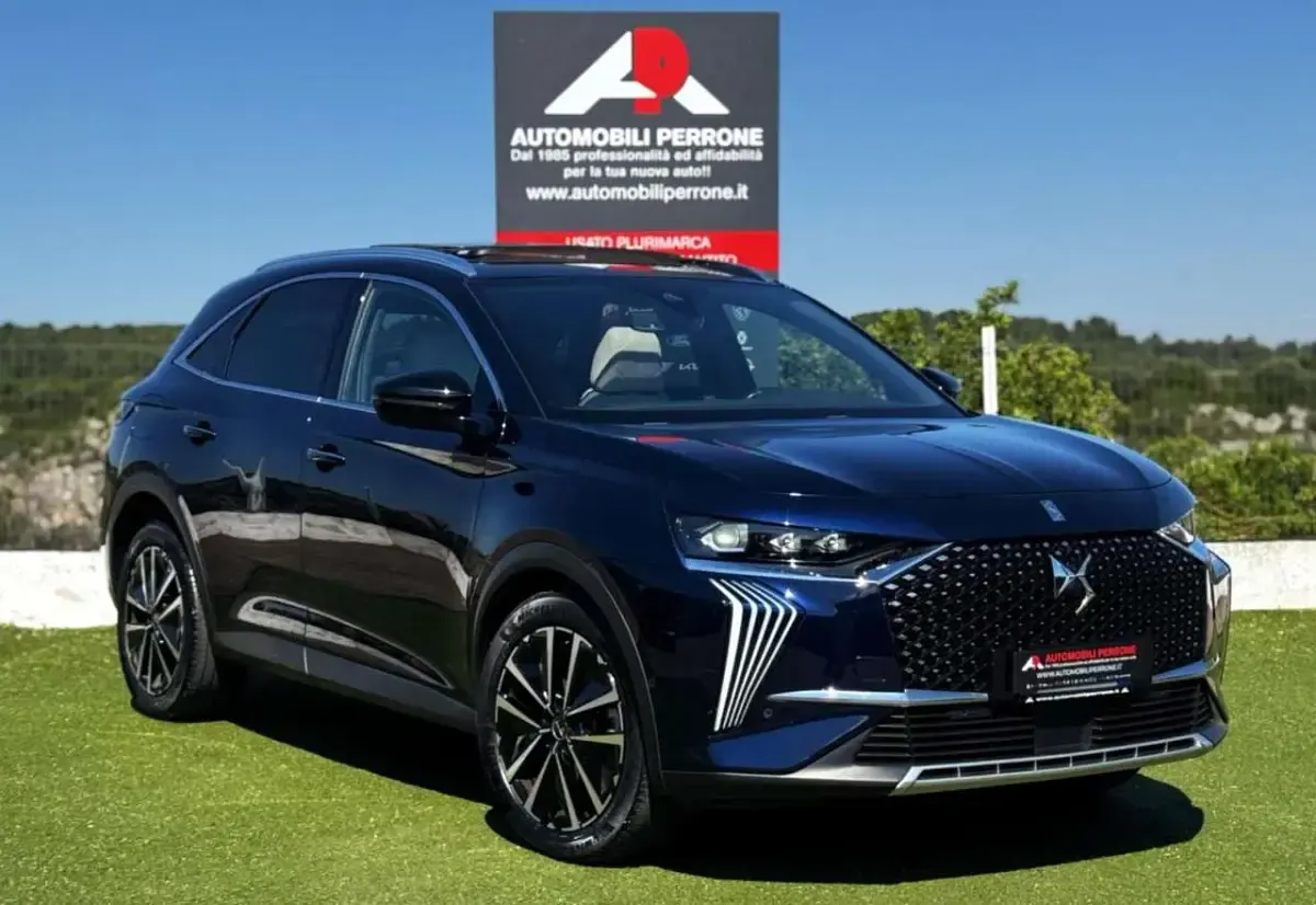 Usata DS Automobiles DS7 Crossback Opera 131 CV (96 kW) 2023 Blu SUV