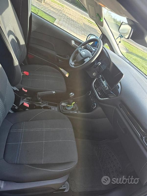 Usata Ford Fiesta 75 CV (55 kW) 2020 Utilitaria