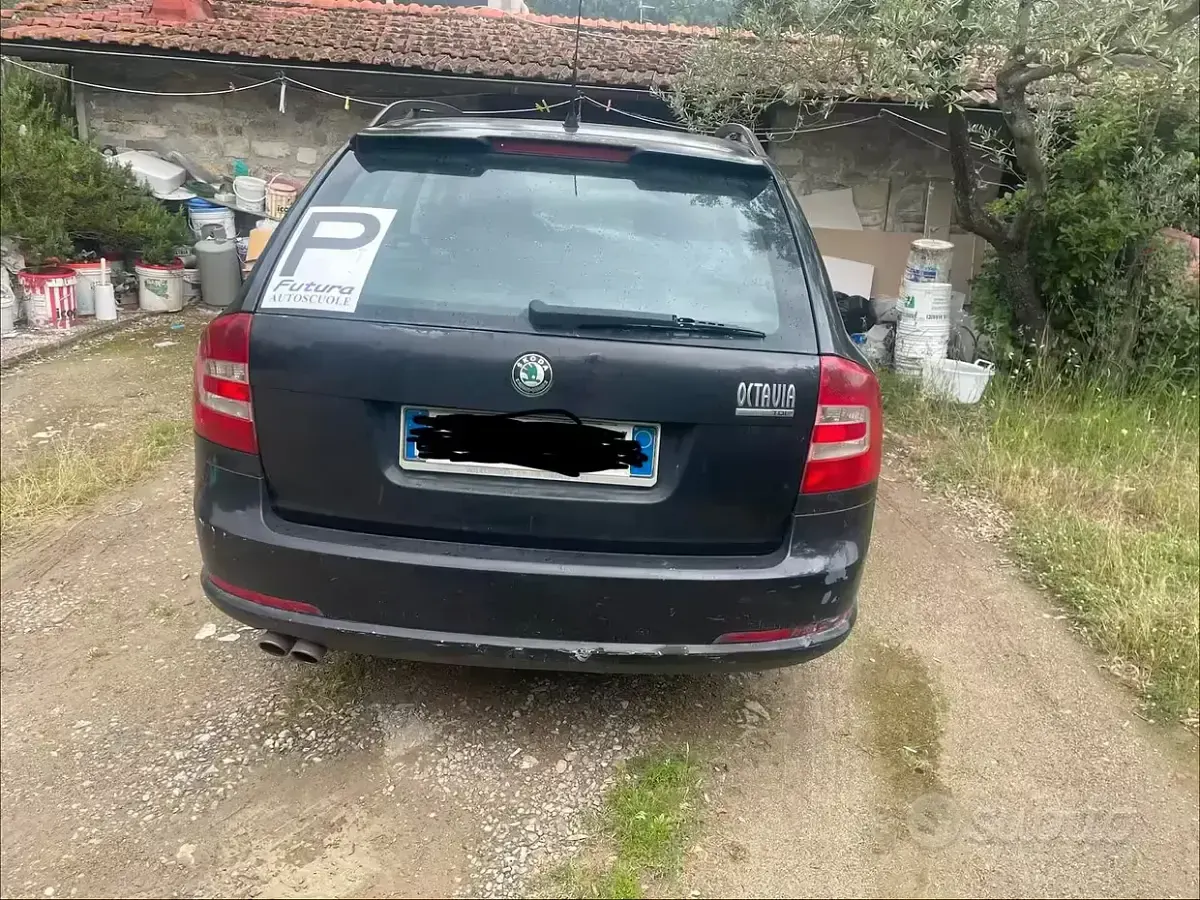 Usata Skoda Octavia 105 CV (77 kW) 2007 Nero Station wagon