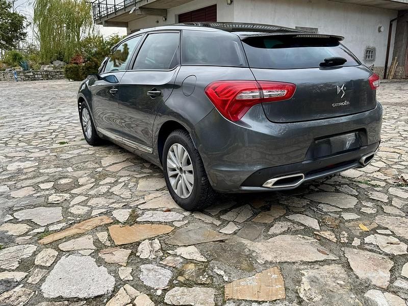 Usata Citroën DS5 120 CV (88 kW) 2014 Utilitaria