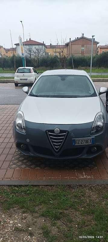 Usata Alfa Romeo Giulietta Sprint 109 CV (80 kW) 2015 Grigio Utilitaria