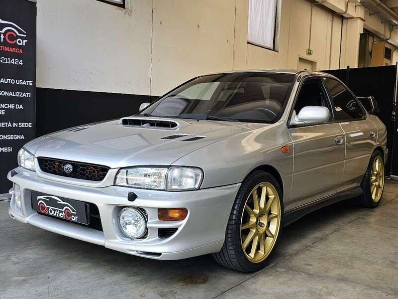 Usata Subaru Impreza GT 211 CV (155 kW) 1999 Grigio Berlina