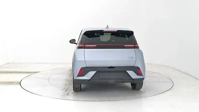 Nuova BYD Dolphin Surf Boost 35 kW (48 CV) 2026 Blu Utilitaria